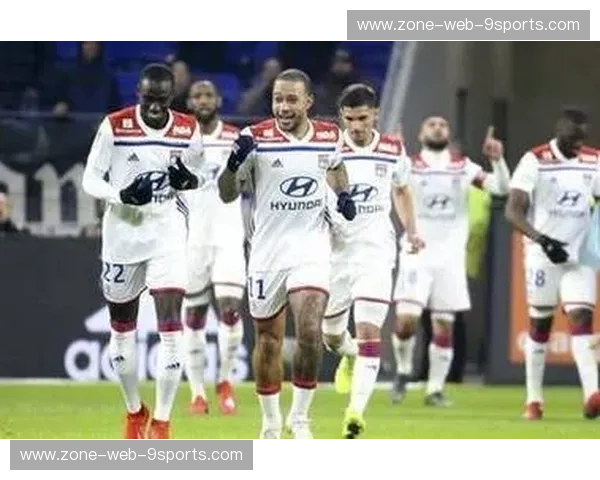 火药桶点燃!里昂与摩纳哥的宿命对决,谁将问鼎法兰西王座? 火药桶点燃!里昂与摩纳哥的宿命对决,谁将问鼎法兰西王座?